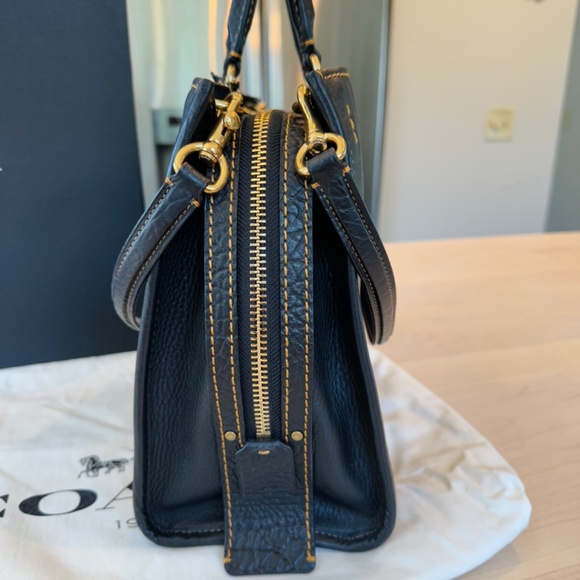 Coach 1941 FIRST GENERATION Black Rogue Bag With Lovk and Key ***NEW*** - Picture 5 of 13